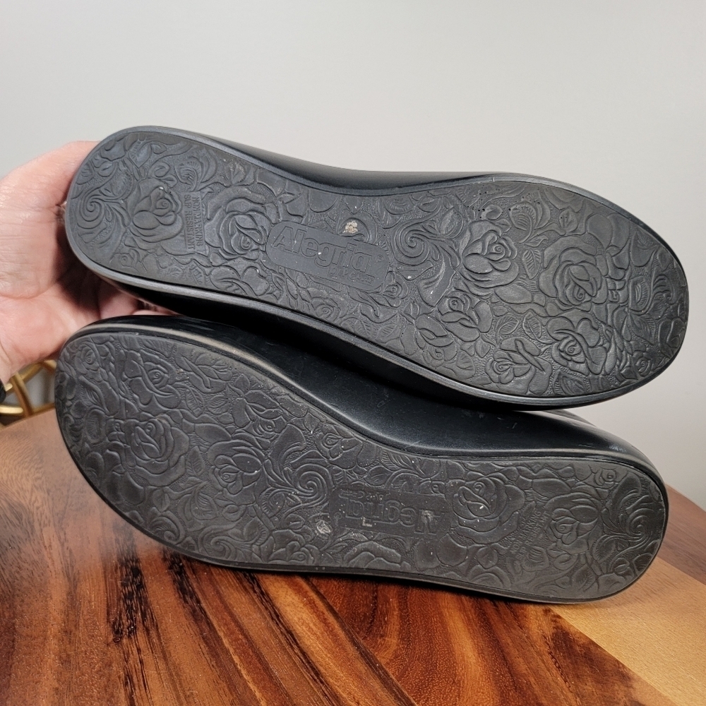 Alegria Eden Frida Slip-On Shoes Size 42 Comfy Work Black Pink Hearts Birds - Picture 12 of 17